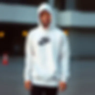 The Nike SB Hoodie in White: A Comprehensive Guide Summary The Nike SB Hoodie in White: A Comprehensive Guide Summary